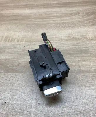 Volkswagen PASSAT B6 Ignition key card reader 3C0905843Q