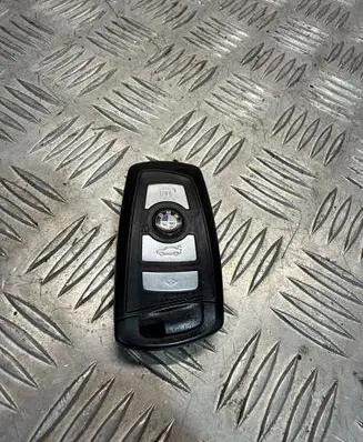BMW 5 F10 F11 Ignition key/card 