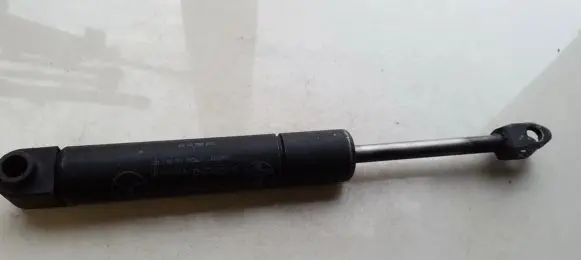 Mercedes-Benz E W124 Tailgate/trunk strut/damper 1249800164