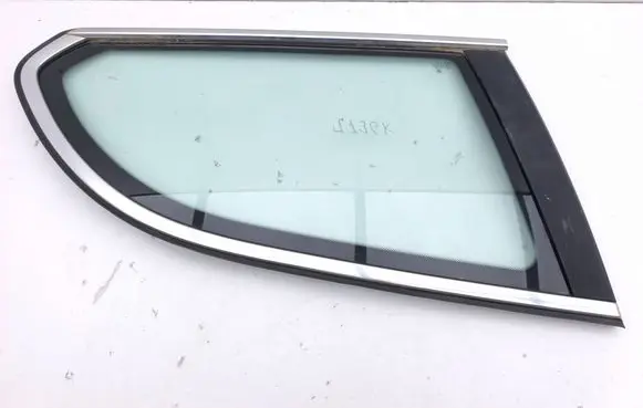 BMW X5 E53 Rear side window 