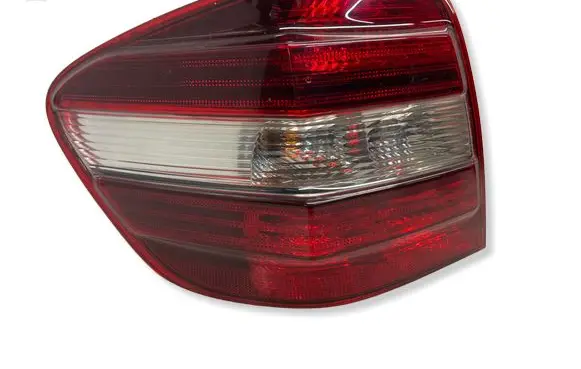 Mercedes-Benz ML W164 Rear/tail lights 404101L