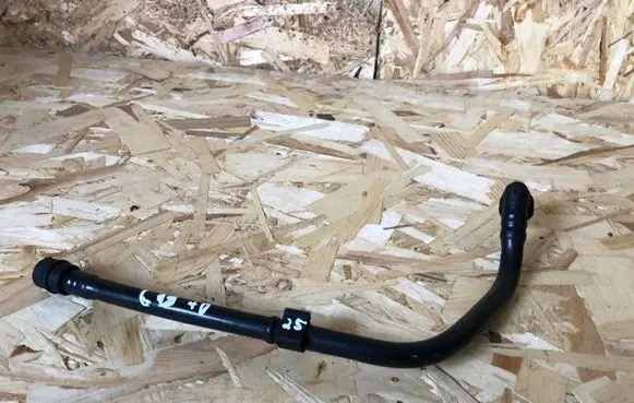Breather/breather pipe/hose