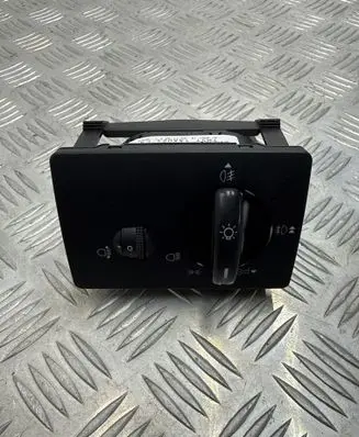 Ford C-MAX I Light switch 7M5T13A024LA
