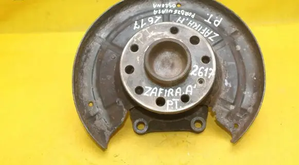 Opel Zafira A Rear wheel hub