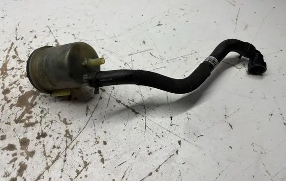 Volvo S80 Power steering fluid tank/reservoir 31302576