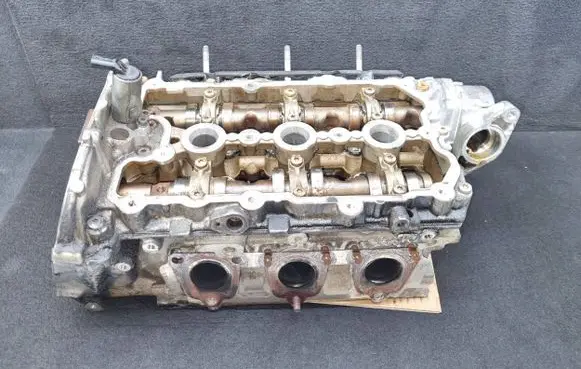 Audi A6 Allroad C6 Engine head 06E103286 06E103904JX 06E103904J