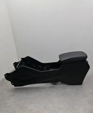 Hyundai Tucson TL Armrest 84660D7000