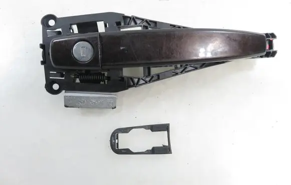Opel Mokka Front door exterior handle 
