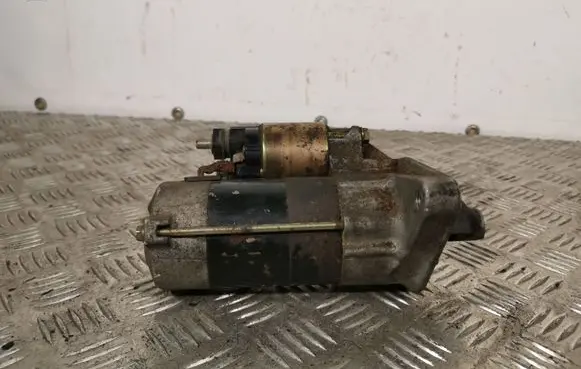 Toyota Yaris Starter motor 2810023030