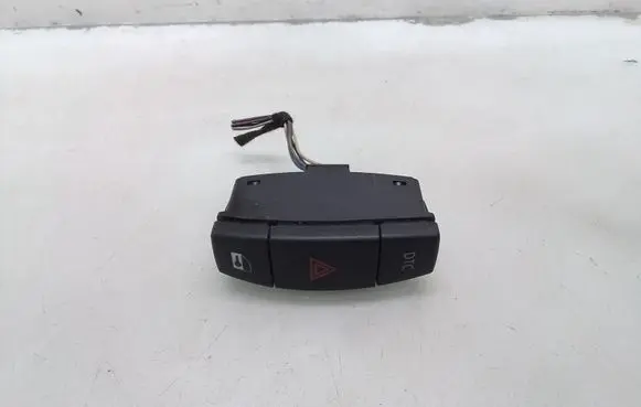 BMW 1 E81 E87 Hazard light switch