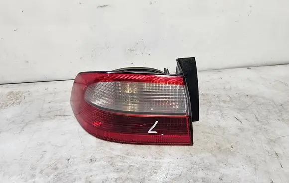 Renault Laguna II Rear/tail lights 8200002473