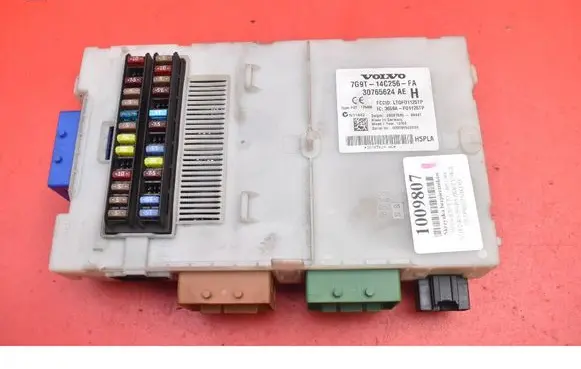 Fuse box set