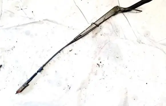 Volkswagen Crafter Front wiper blade arm a0018205944