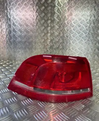 Volkswagen PASSAT B7 Rear/tail lights 3AF945095C