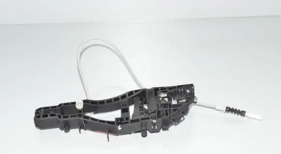 Rear door exterior handle/bracket