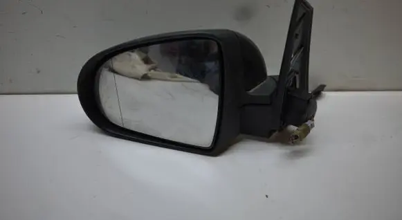 Mitsubishi Colt Front door electric wing mirror E9024259