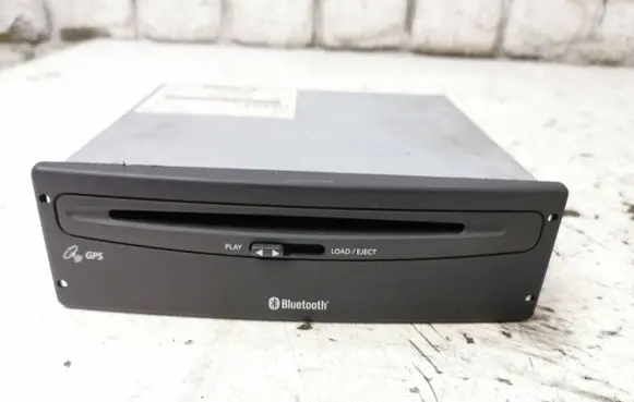 Renault Laguna III Navigation unit CD/DVD player 259150003R 80221648 CCA2250R