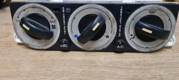 Ford Mondeo Mk III Climate control unit 1S7H18K391BD