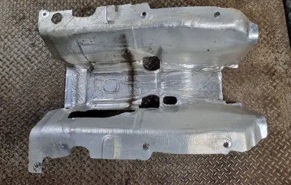 Ford Mustang VI Exhaust heat shield 