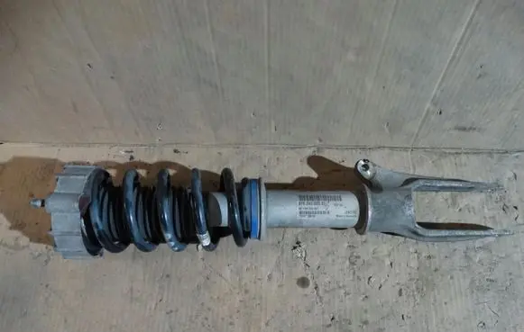 Porsche Panamera (970) Front shock absorber/damper 97034303591 97034304532 97034301704