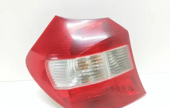 BMW 1 E81 E87 Rear/tail lights 6924501