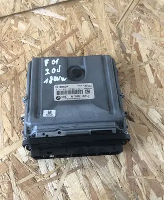 BMW 7 F01 F02 F03 F04 Engine control unit/module 8508169 0281016125 13760013