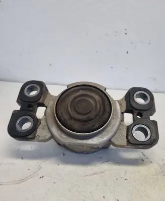 Volvo S80 Engine mount bracket 6G927M121