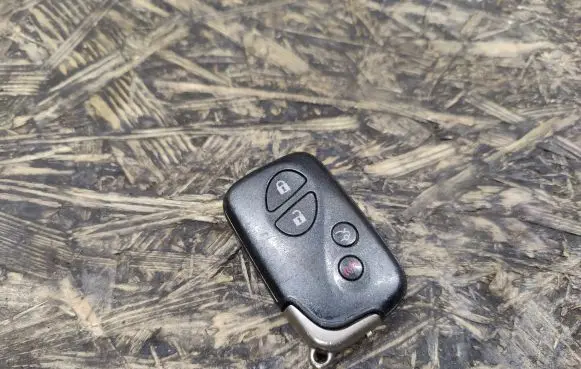 Lexus LS 460 - 600H Ignition key/card 