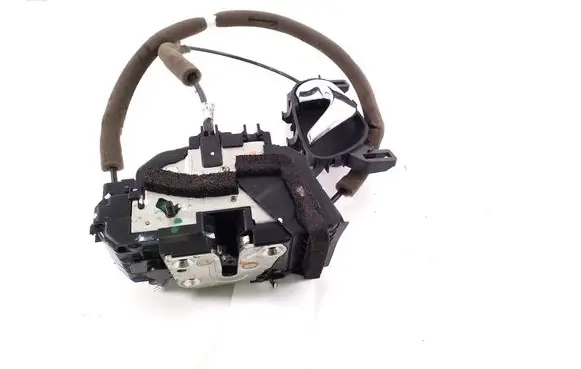 Nissan Qashqai Front door lock