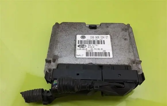 Skoda Fabia Mk1 (6Y) Engine control unit/module 036906034ET