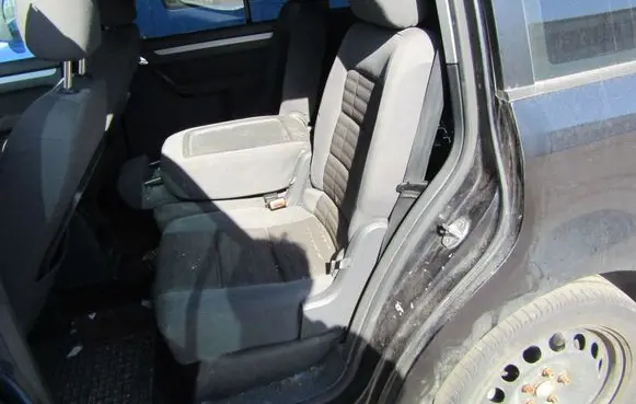 Volkswagen Cross Touran I Other seats 