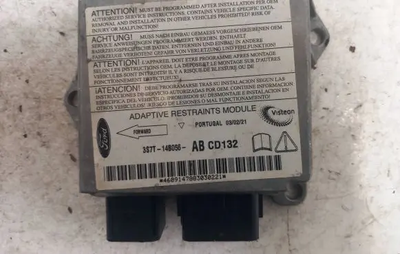 Ford Mondeo Mk III Airbag control unit/module 3S7T14B056 ABCD132 460917788303022