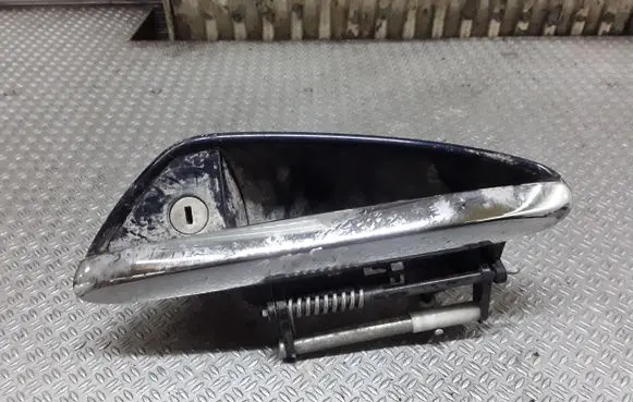 Alfa Romeo 159 Front door exterior handle