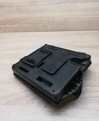 Renault Megane III Comfort/convenience module 284B15986R S180098101