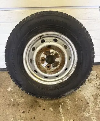 Iveco Daily 3rd gen R15 spare wheel 