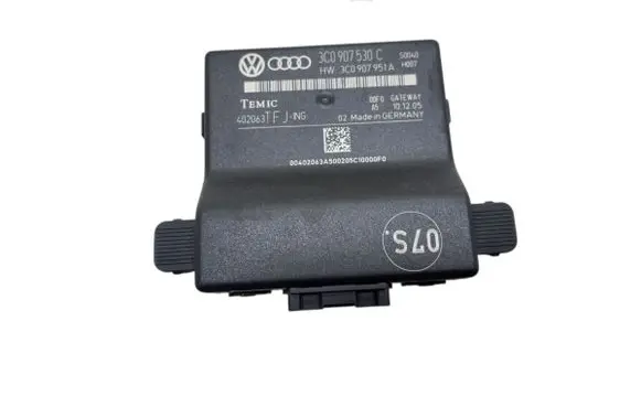 Volkswagen PASSAT B6 Gateway control module 3C0907530C 3C0907951A