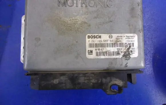 Opel Omega B2 Engine control unit/module ECU 90566817