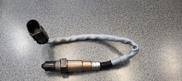 Mercedes-Benz Sprinter W906 Lambda probe sensor A0065451718 0065421718