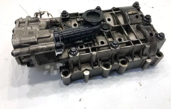 Citroen DS5 Oil pump 9636898380