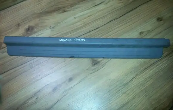 Subaru Forester SF Front sill trim cover