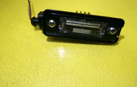 Volkswagen PASSAT B5.5 Number plate light 1J6943021B 3D0943021A