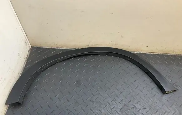 BMW X5 E70 Rear arch trim 7158426