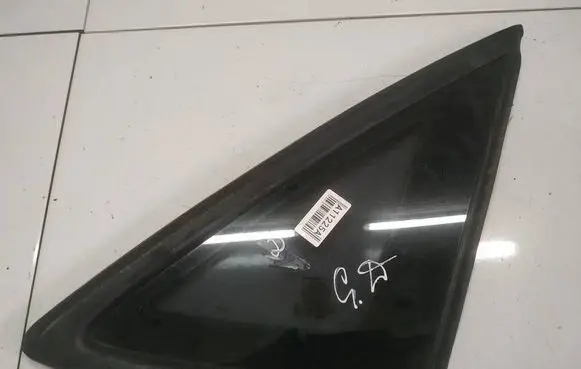 Ford Mondeo MK IV Rear side window AS2