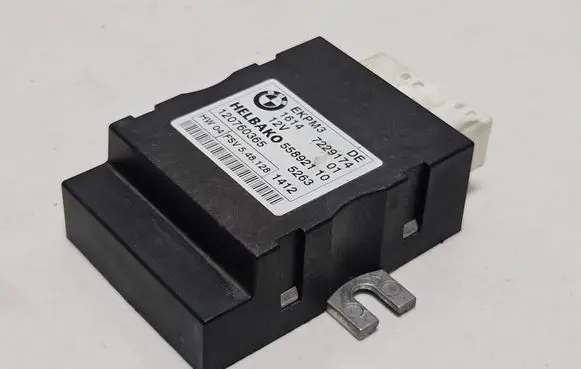 BMW X5M E70 Fuel injection pump control unit/module 7229174 55892110 120760365