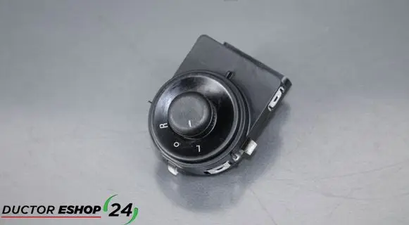 Chevrolet Cruze Wing mirror switch 13272182