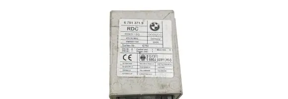 BMW 5 E39 Tire pressure control unit 6751371