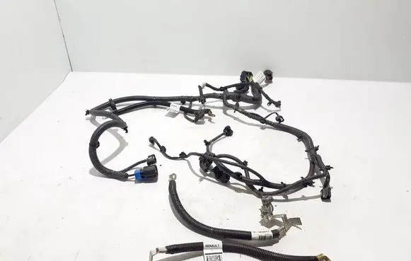 Renault Megane E-Tech Engine installation wiring loom 240115MZ0A
