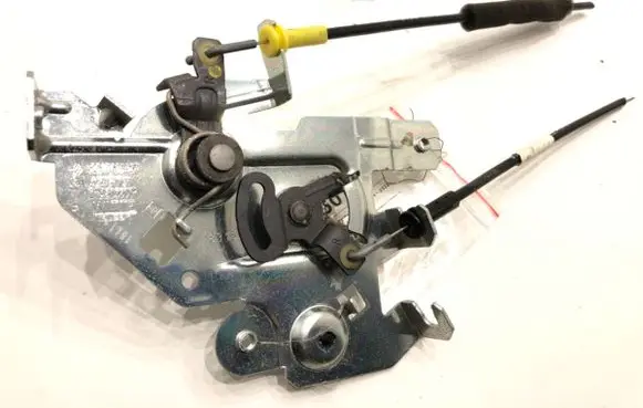 Renault Trafic III (X82) Rear door lock 826706945R