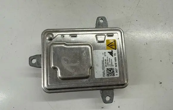Alfa Romeo Stelvio Headlight ballast module Xenon 130732946915 10EEG190120 H00S0000