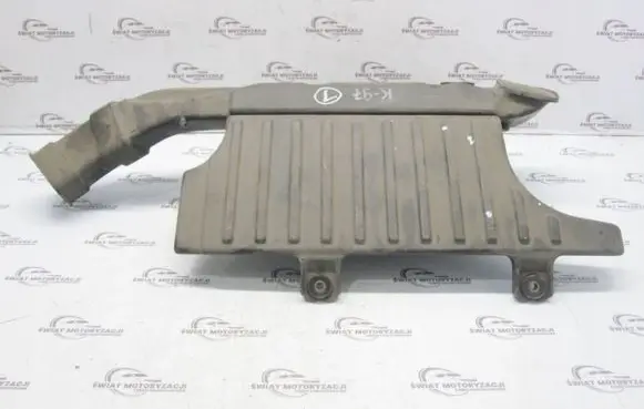 Intake resonator